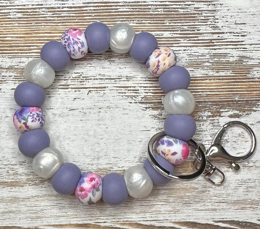 Floral & Pearl White Wristlet Keychain